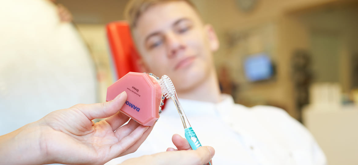 Как выбрать лучшие брекеты для подростка. Рекомендации специалистов